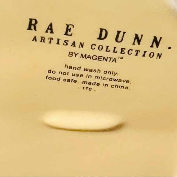 Rae Dunn TOAST Server/Holder - Picture 5 of 5